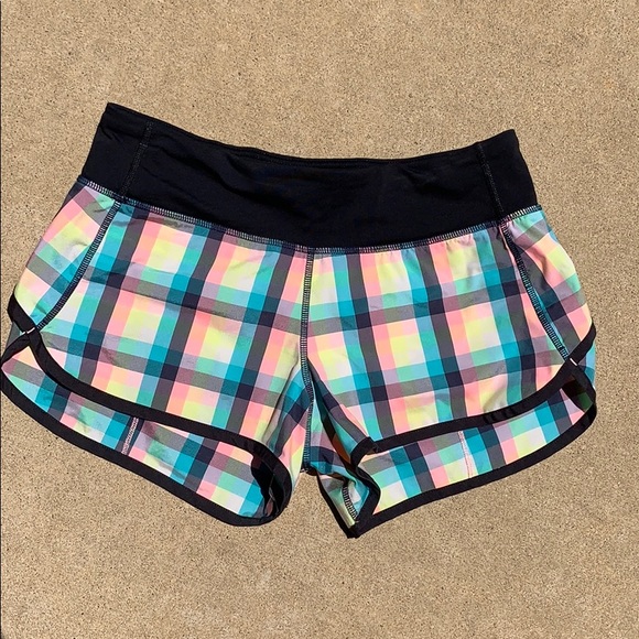 Lululemon Speed Shorts Wee Wheezy Check - Picture 3 of 8
